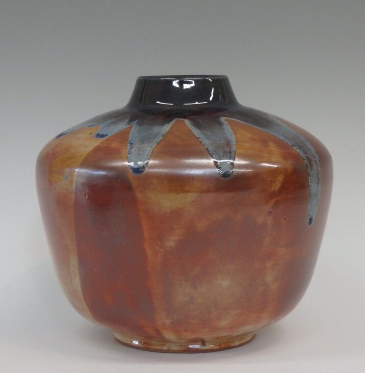 #359 shino and blue jar