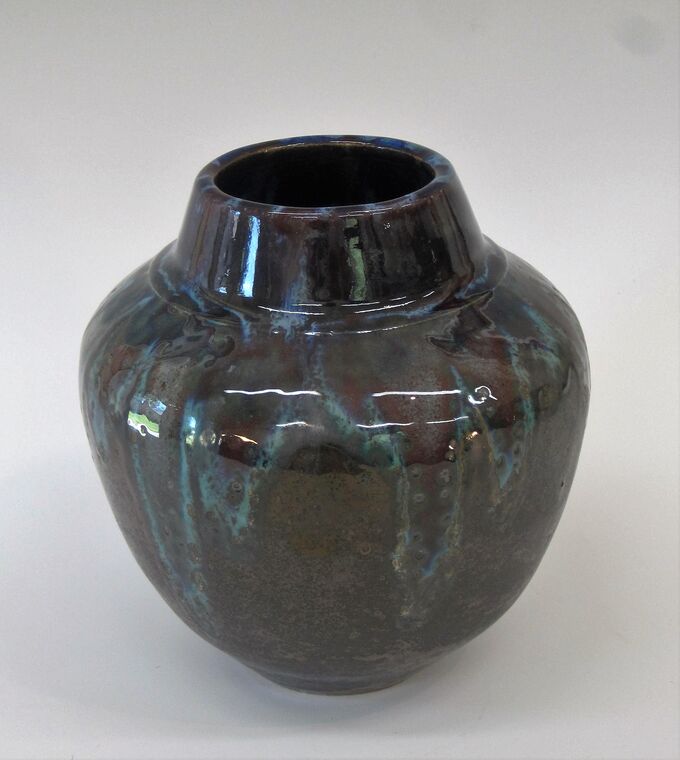 Jar 8" x 7" Item # 271
